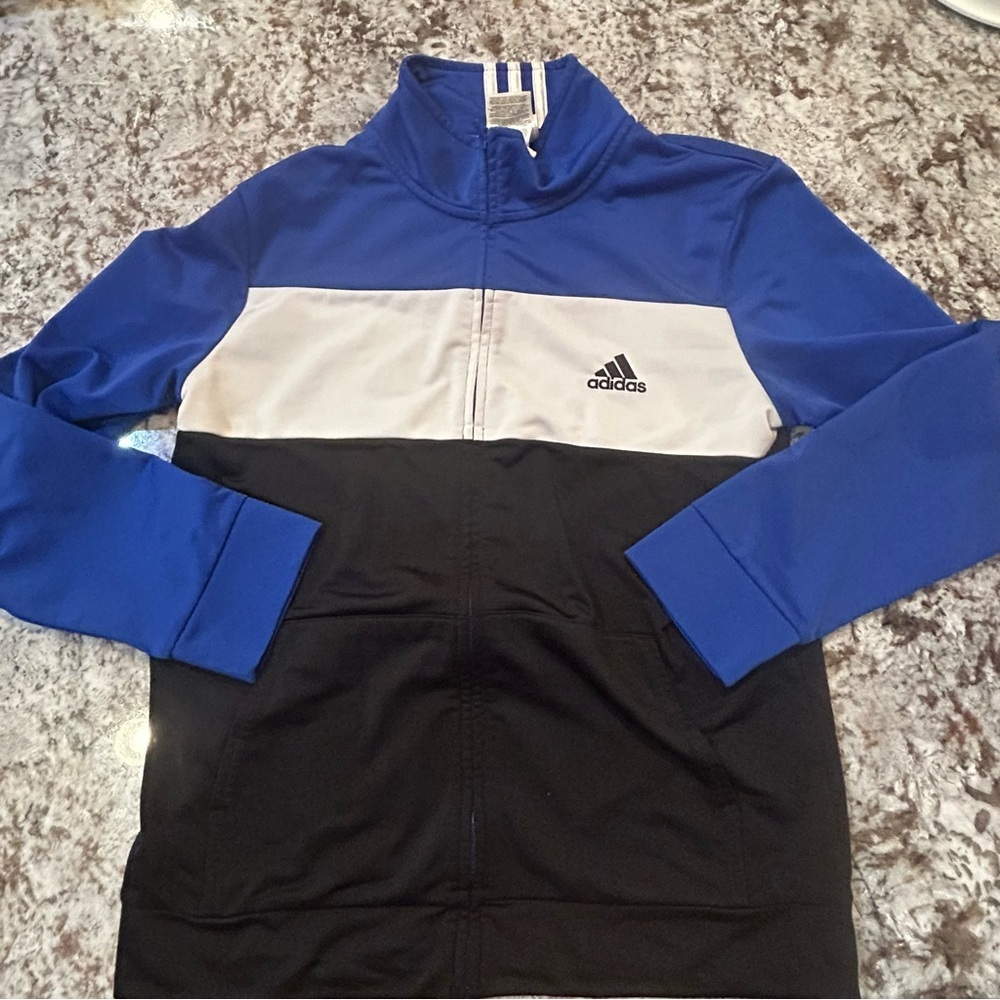 218. Boy’s/Kid’s Adidas Full Zip Track Jacket Size Large